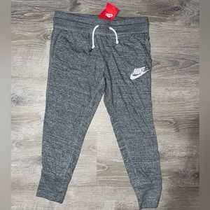 Nike gray copped pant - size small
